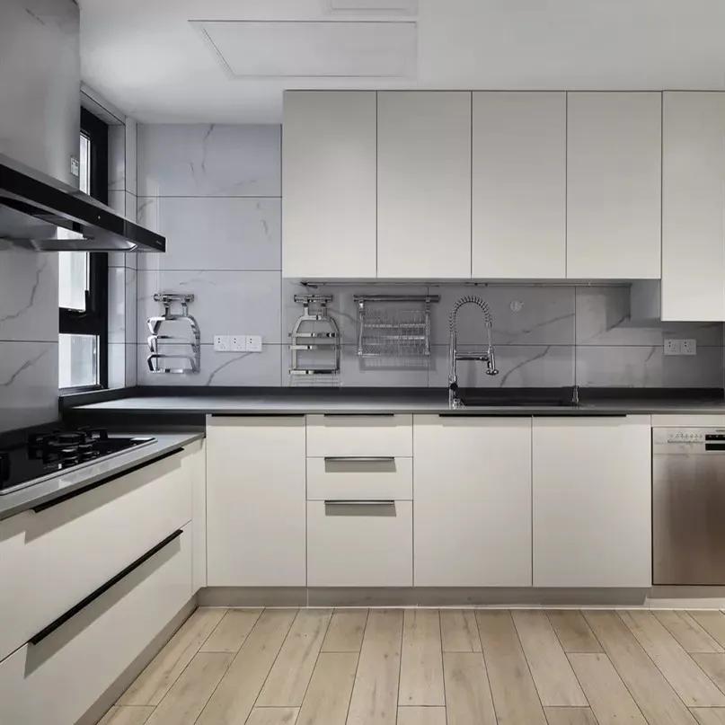 吊柜磕头，台面过高？厨房照此装50年不用换，第二种方案更重要