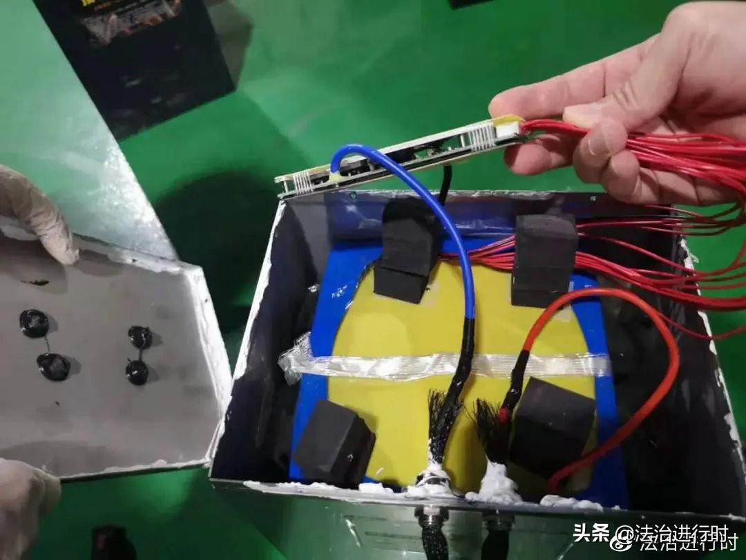 电动自行车电池48v53安违法,电动自行车充电桩乱象调查