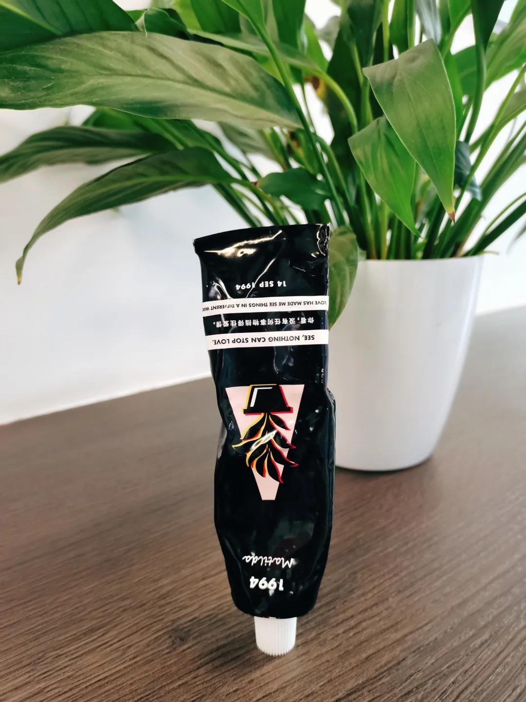 给你们推荐一款特别好用的护手霜,护手霜真的非常好用推荐