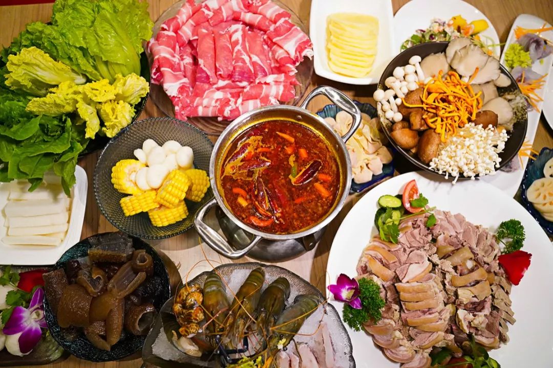 深圳万德诺富特酒店附近美食,深圳万德诺富特酒店离宝安多远