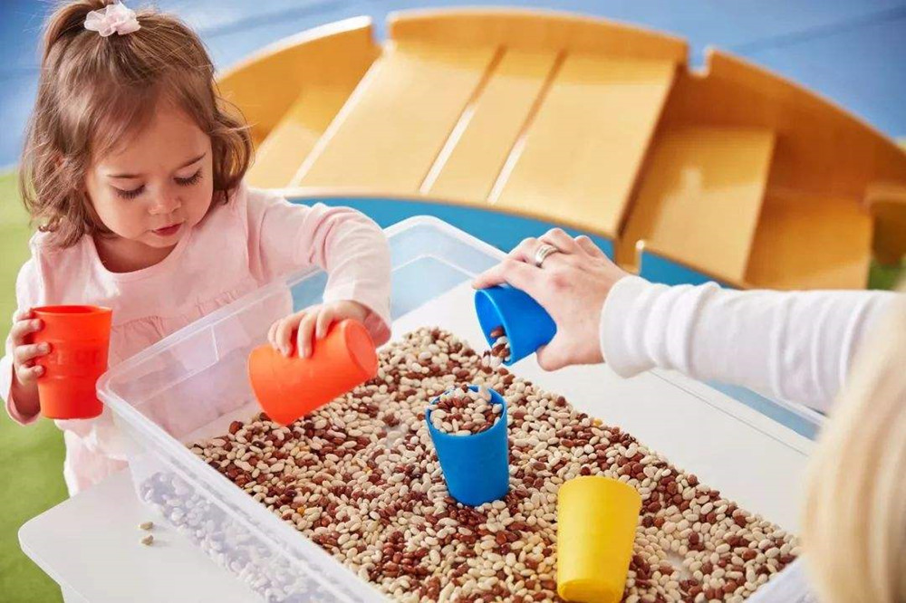 孩子选择玩具纠结时怎么帮助他,孩子不喜欢玩具怎么回事