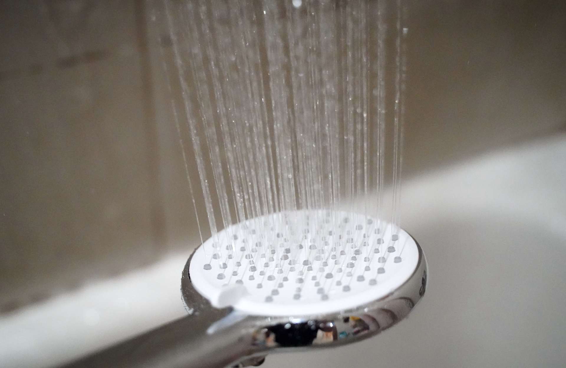 能率热水器如何改零冷水,老式能率热水器维修