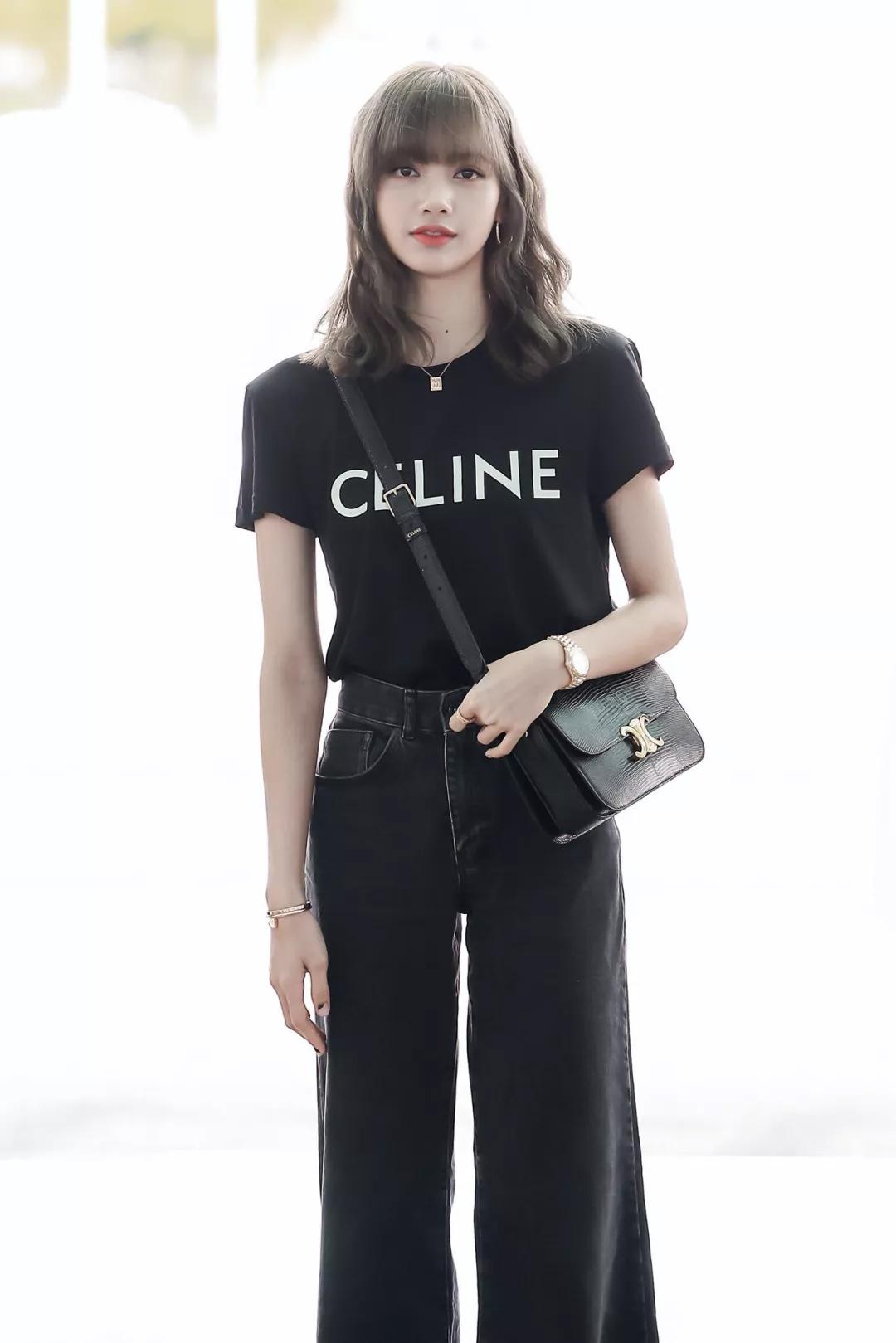 为啥相同的穿搭自己不穿不好看,同样的穿搭为什么别人穿更好看