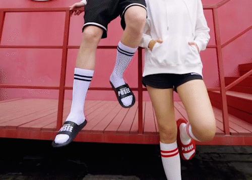 月销95000+的香蕉船拖鞋，居然30块都不要？上脚1s弹走1天疲劳