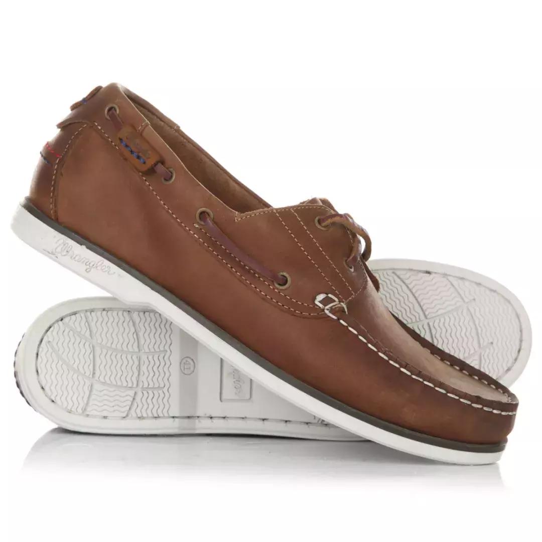 说实话,能穿好「船鞋」的人,真没几个