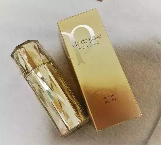 肌底精华该在护肤水前用还是后用,雪花秀润致焕活肌底精华露怎么用