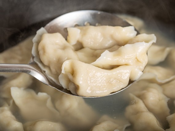 店里的饺子和家里为啥不一样,饺子店都用什么煮的好吃
