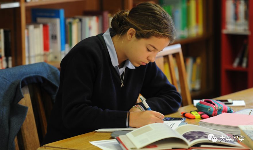 鑻卞浗浼︽暒鏍肩憺钀ㄥ瀛﹂櫌,鑻卞浗鐣欏鑰冭瘯ukiset