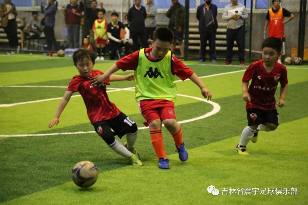 快乐童年足球队,快乐童年足球