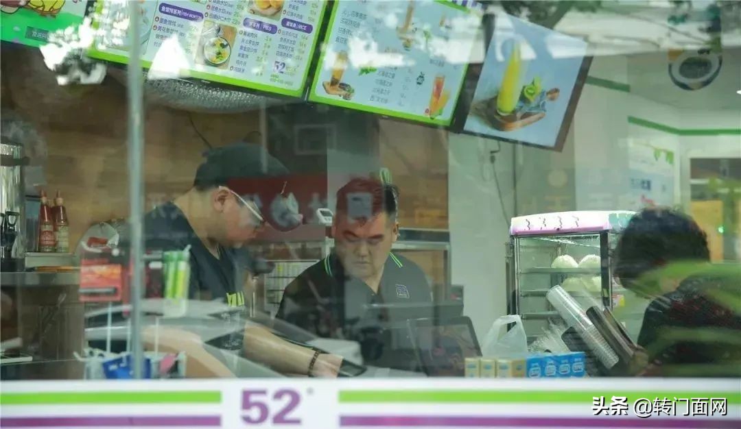 加盟便利店哪个品牌比较好加盟,加盟便利店和自己开有什么区别