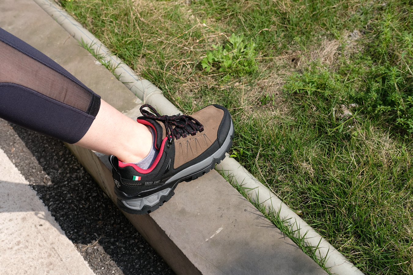 户外徒步入门级登山鞋推荐,长距离徒步选什么登山鞋