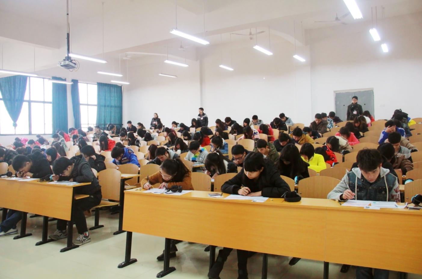 第二学历和双学位,第二学历和在职研究生哪个有用