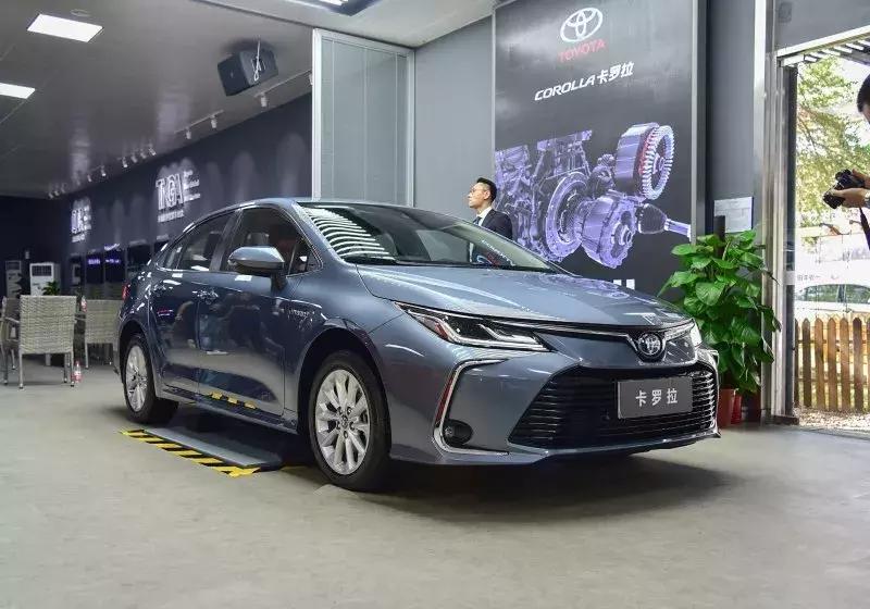 全新一代速腾卡罗拉轩逸谁是标杆,轩逸速腾朗逸卡罗拉哪个好