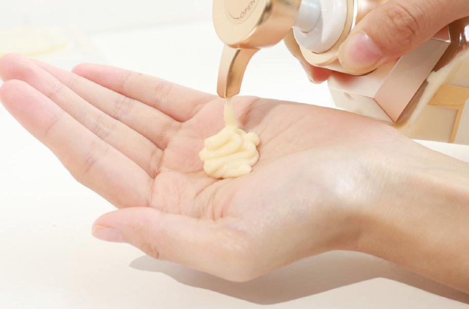 季泉伊树苦参去屑控油养发洗头水,自己配制黑发养发洗头水配方