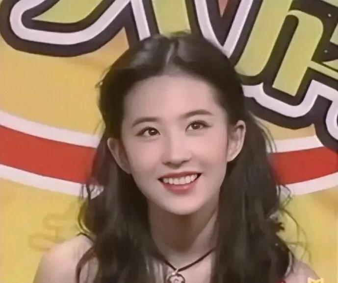 刘亦菲是女生的形容词,刘亦菲知道自己是形容词吗