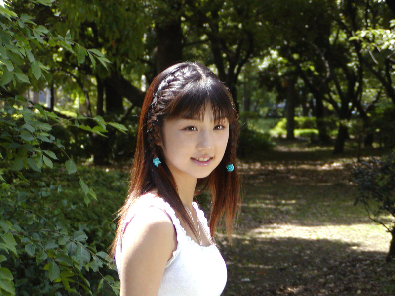 小仓优子早期写真