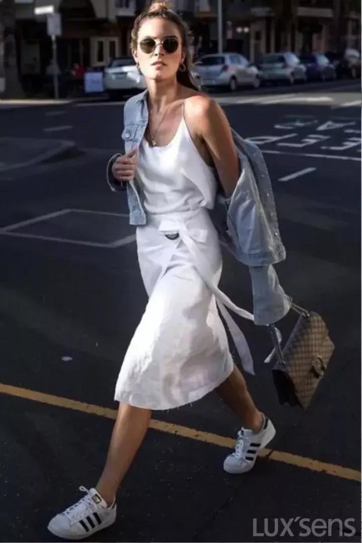 想穿就能穿到漂亮的花裙子,想变美就穿裙子