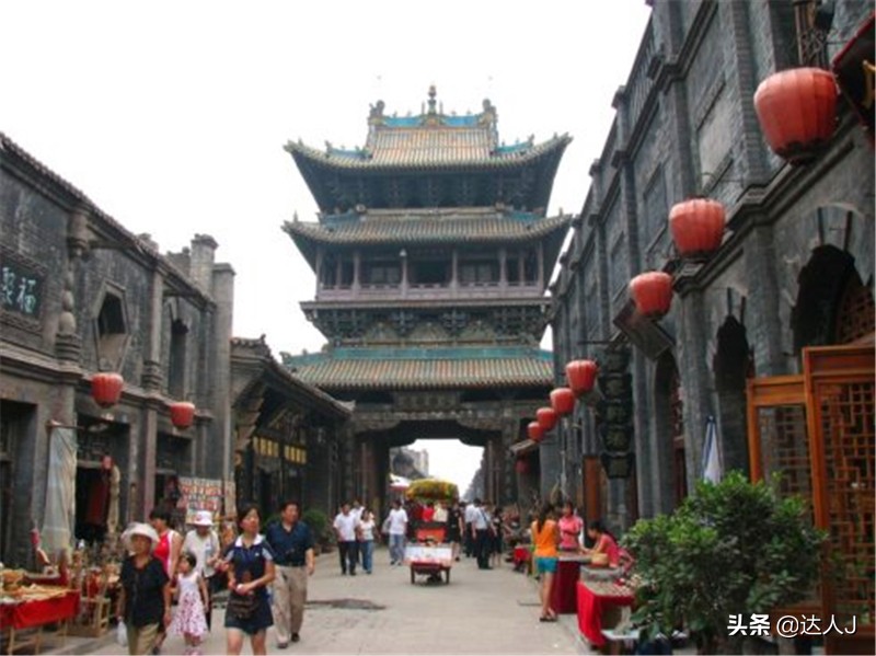 跟着小天才继续出门采购,跟着小天玩游戏