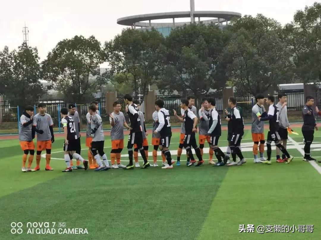 足球队获冠军,武汉足球队拿过几个冠军