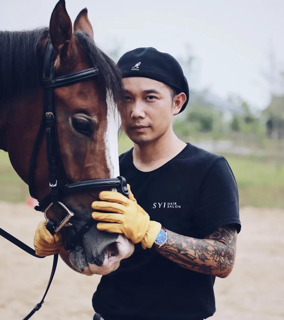 鎼炰綋鑲茬殑鑰佹澘,鎼炶繍鍔ㄥ搧鐗屾專閽卞悧