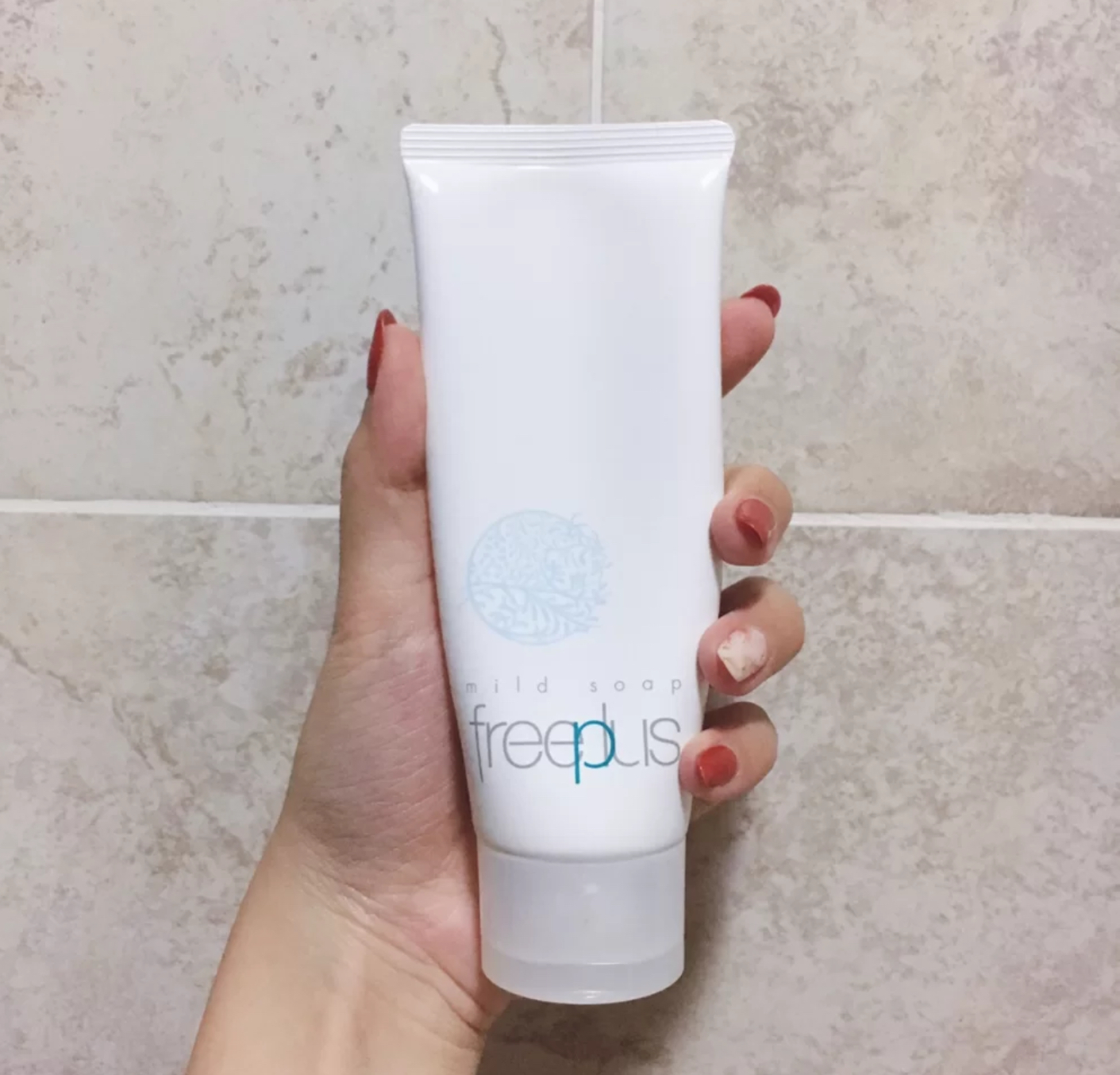 氨基酸洗面奶慕斯排行榜,不过百元的护肤品