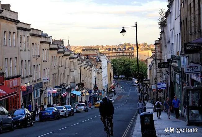 英国市中心的名校,英国小城市有哪些大学