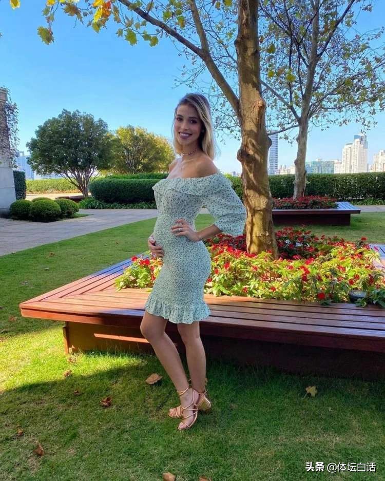 最美孕妇怀孕身材好,最美孕妇苗条身材