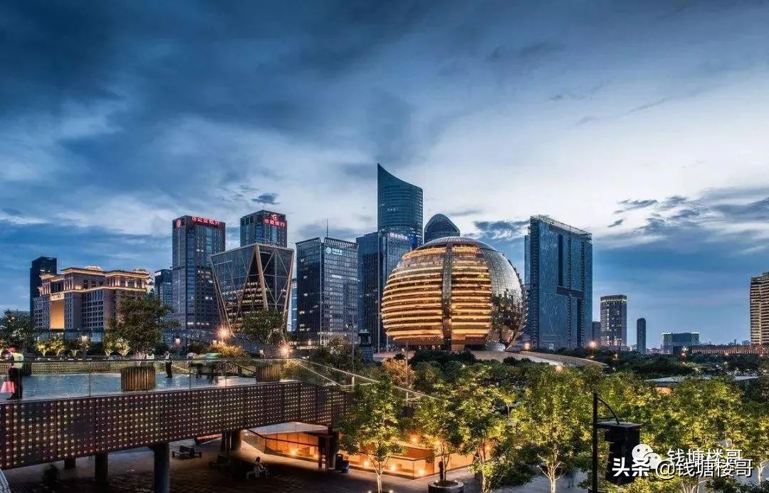 牛市可以解决房地产问题吗,房产牛市是什么意思