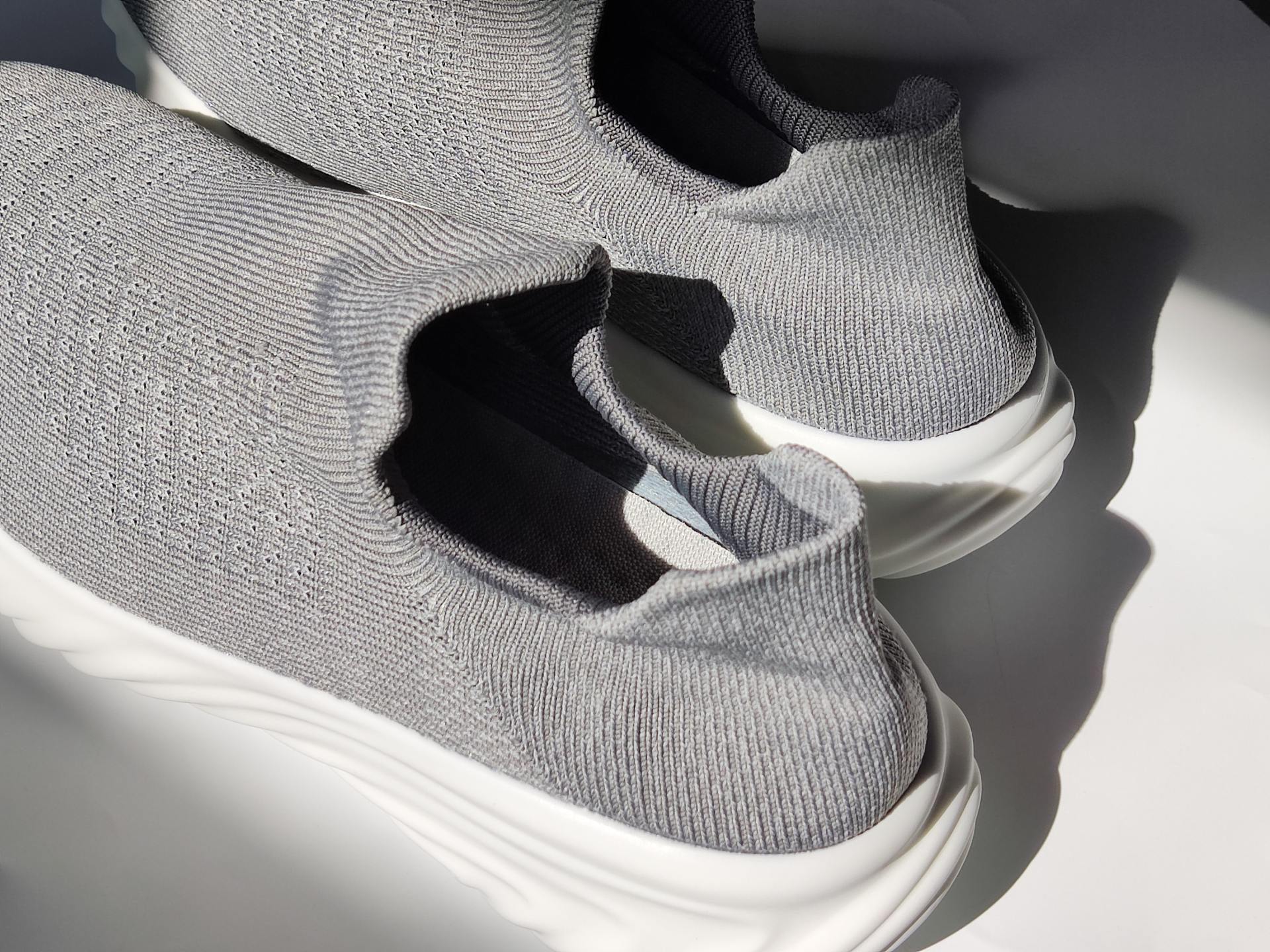 小米有品上新：耐穿好穿的基础款休闲鞋