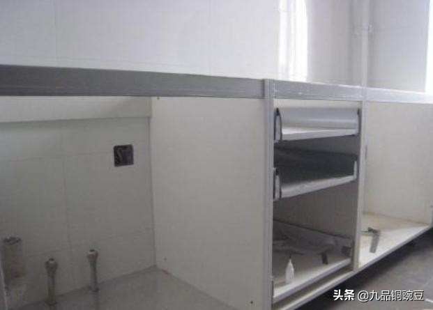 不锈钢水槽开孔大了怎样补救,不锈钢水槽是在哪里开孔好