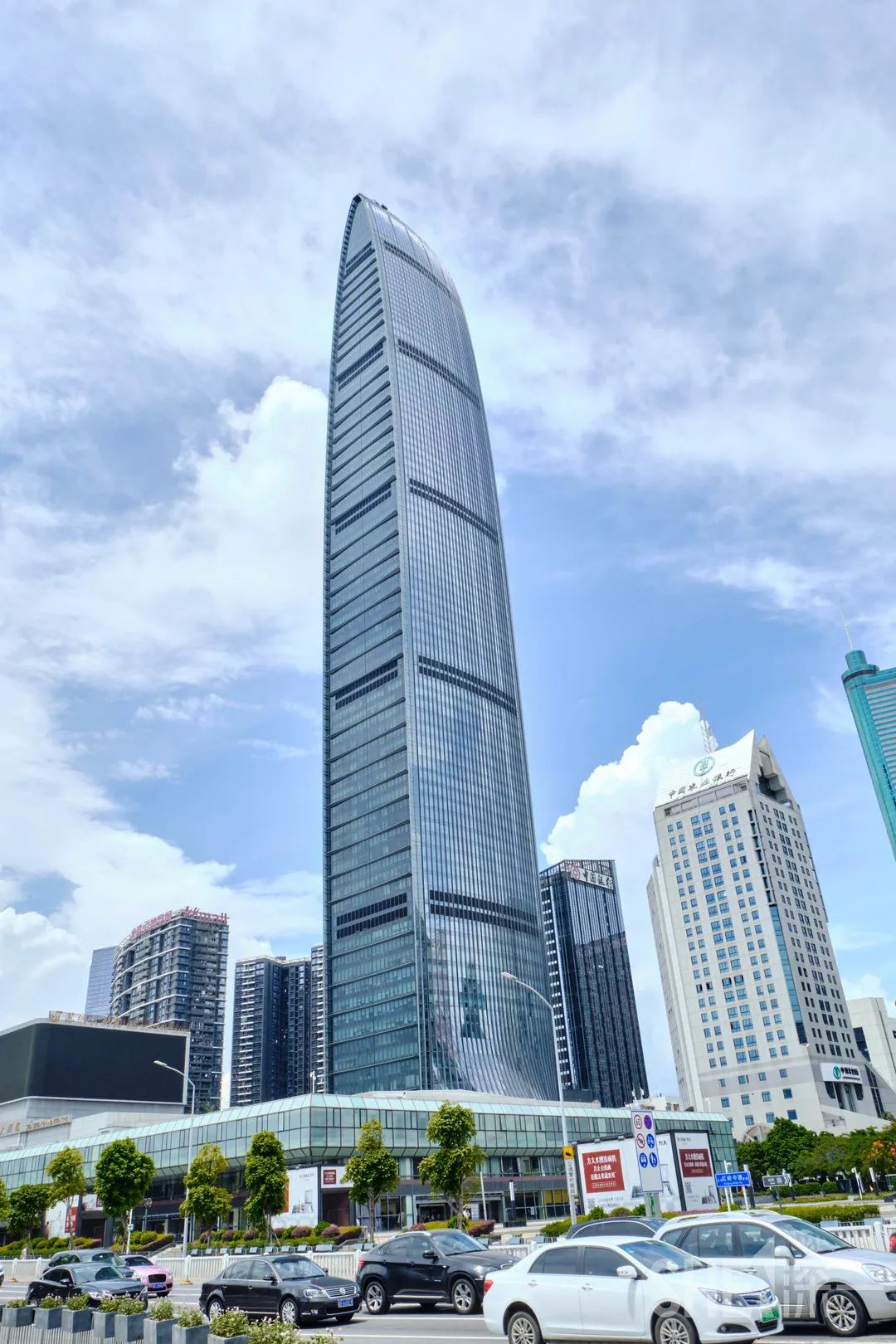 罗湖发达吗,罗湖区的实力到底有多强