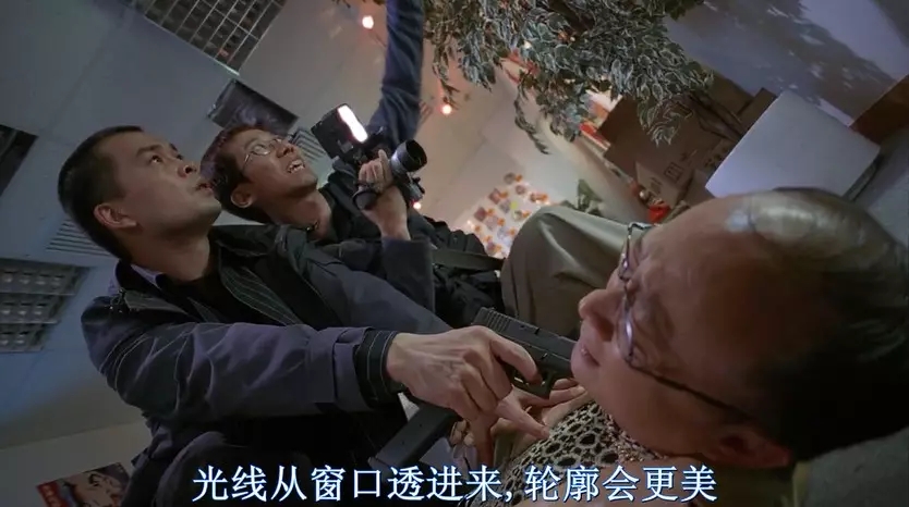 如此「特殊的服务」，这部10万人打出的8.2让人长见识了！