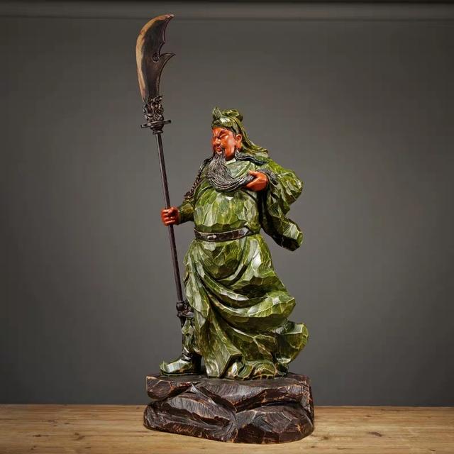 木雕师麾下的武圣《关羽》睁眼可吓退百万大军