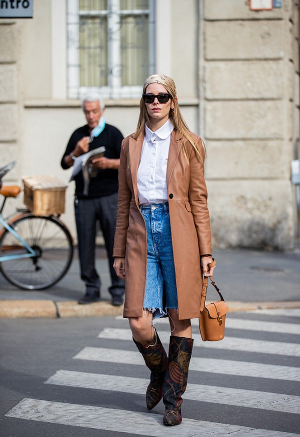 今年最流行的娃娃领衣服,娃娃领的衣服最减龄了