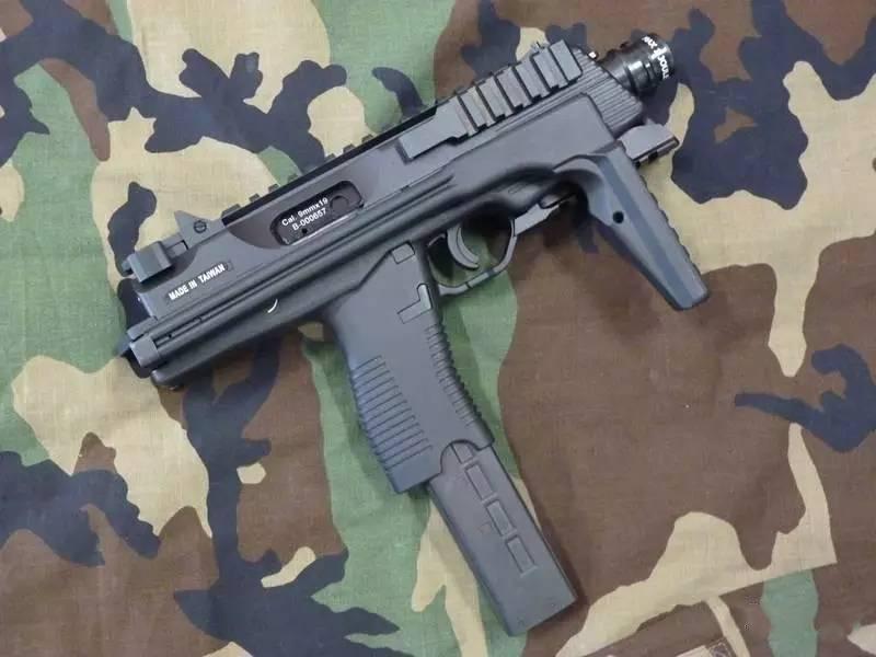 单兵自卫武器有哪些,世界上最强的单兵自卫武器