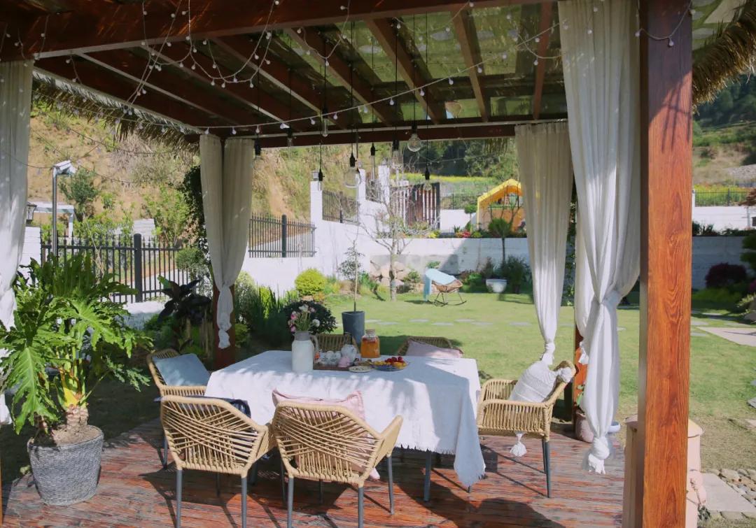 睡进云端，手触星辰，来遂昌过几天诗意的山居生活！