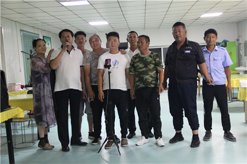 大庆市天宇驾校好吗,迎八一慰问老军人