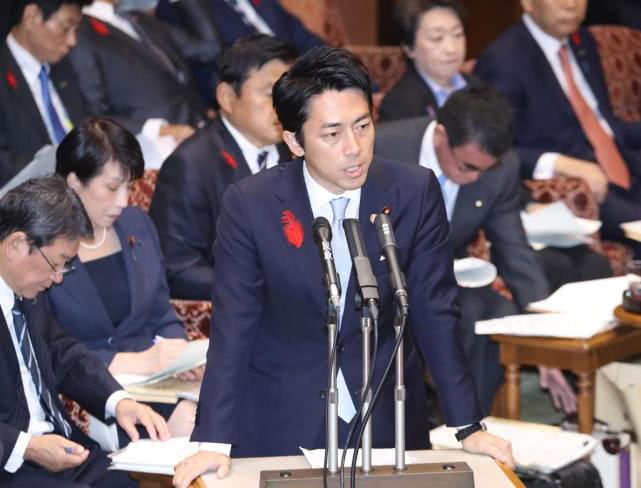 “安倍接班人”上任一月屡出洋相，强辩气候政策“性感”论再遭抨