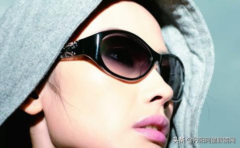 圆脸适合什么款式的太阳眼镜,夏天什么脸型适合什么太阳眼镜