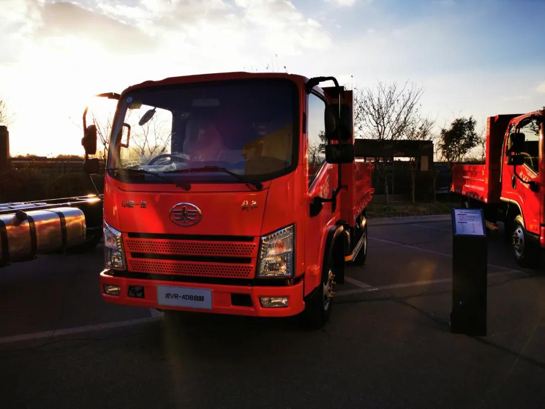 一汽解放轻卡j6f与虎vn有什么不同,解放虎j6f轻卡最新款4米2