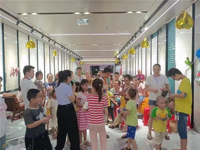 谁说陶瓷零售不好做？吴忠在桂林每年业绩几千万