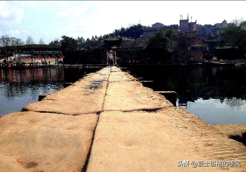 重庆值得一去的5个古镇,重庆最值得去的十大古镇