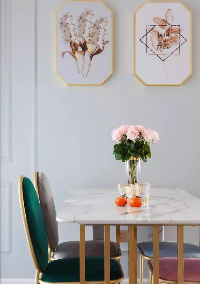 餐桌买什么材质的好用又实惠,什么样的材质的餐桌比较好