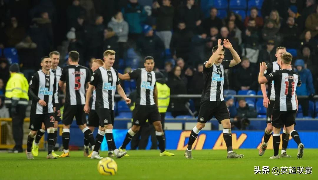 维拉英超十大绝杀,英超疯狂进球集锦