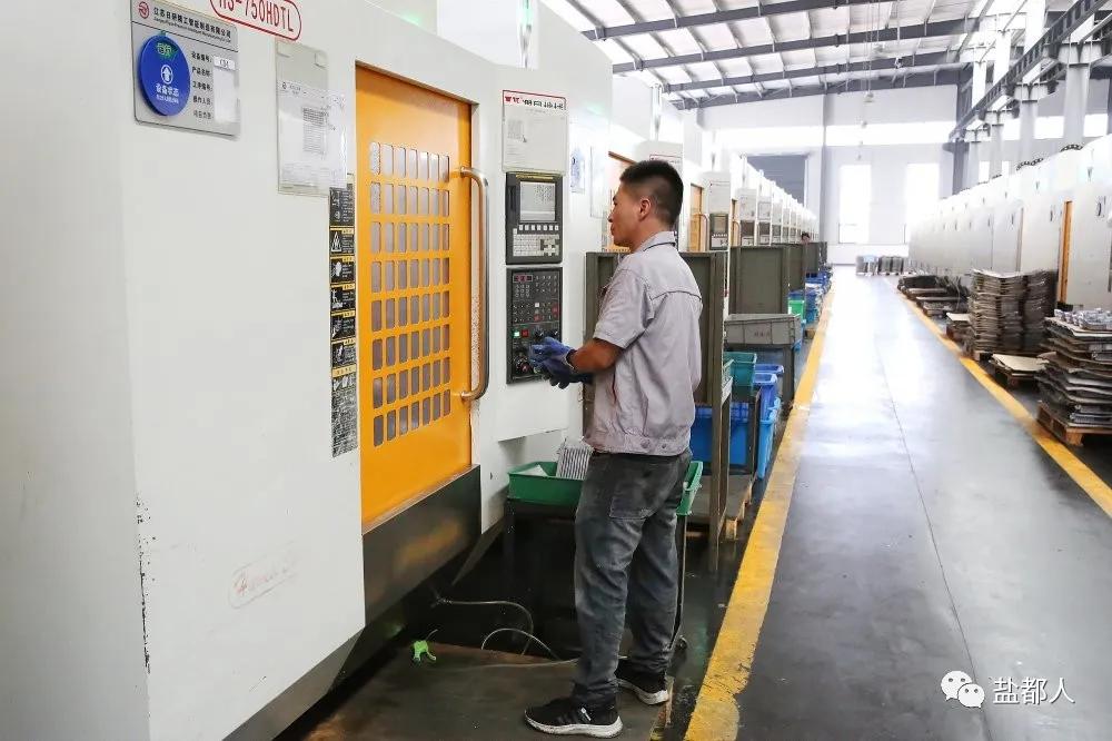 8个重大项目集体接受“检阅”！盐都举办“家家到”项目观摩活动