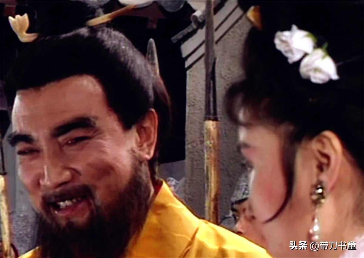 曹操评价奸雄,曹操的深邃眼神