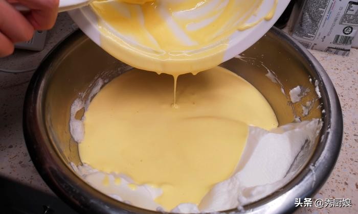 低筋面粉做蛋糕和普通面粉的区别,低筋面粉和普通面粉做蛋糕