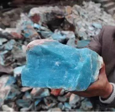 真玉石的简单鉴别,玉石真假查询