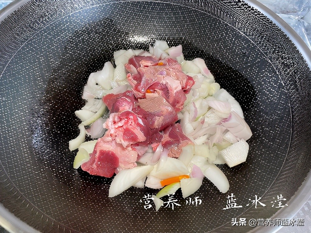 小孩夏天没胃口吃点什么合适,孩子夏天没胃口试试这几招