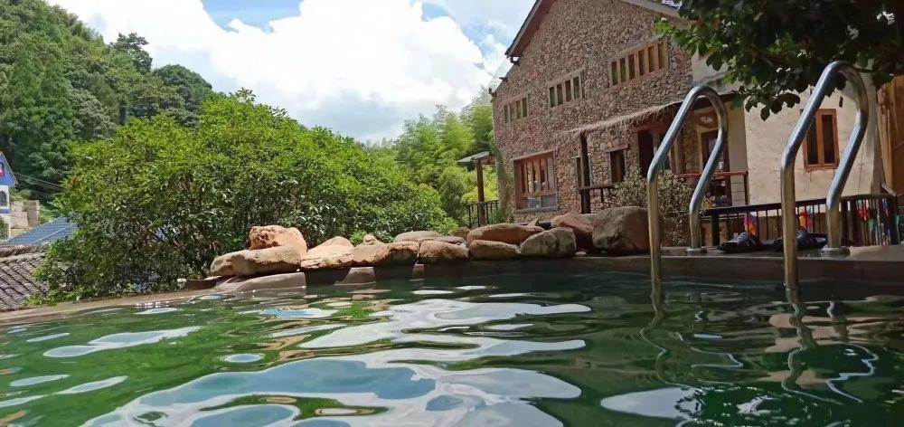 莫干山竹海民宿十佳排名,莫干山竹林深处7家温泉民宿